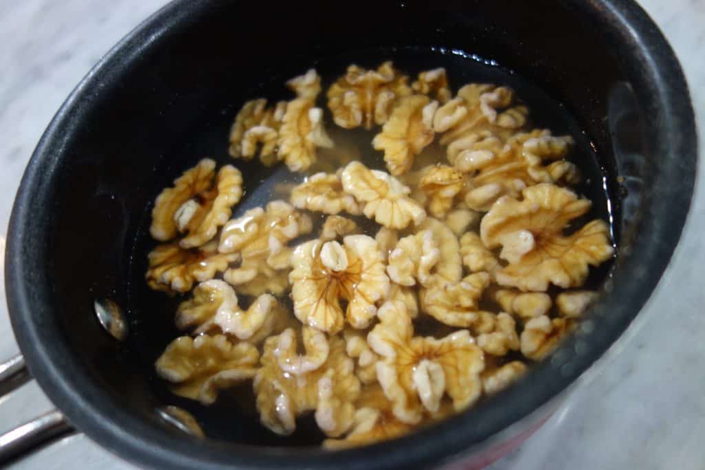 apple walnut milk